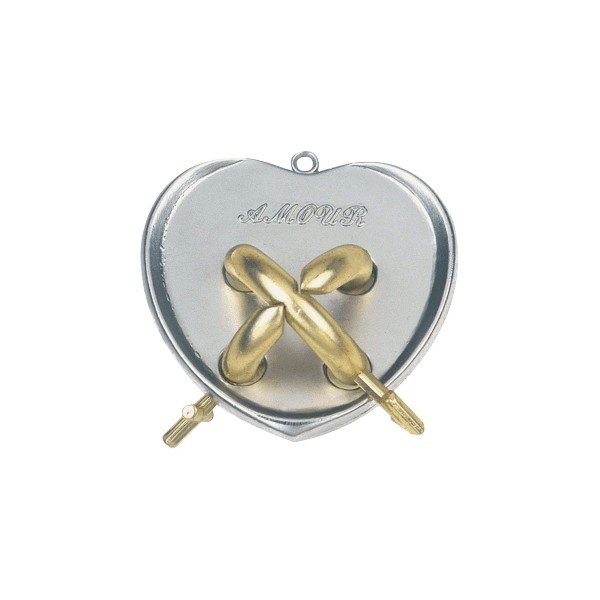 Amour Huzzle - Hanayama